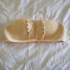 (2527) ? No name on tag,Bra,34/75 in size,prettytie in front,only has one strap,